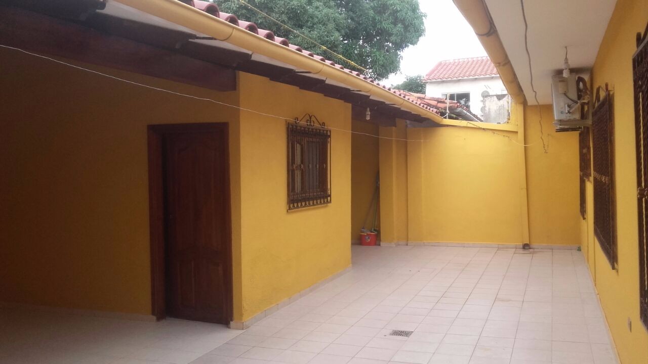 Casa en AnticréticoCASA EN ANTICRETICO EN AV. PARAGUA BARRIO CONAVI (SIN DEUDAS) Foto 2