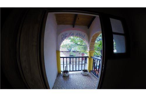 Casa en Las Panosas en Tarija 7 dormitorios 3 baños  Foto 17