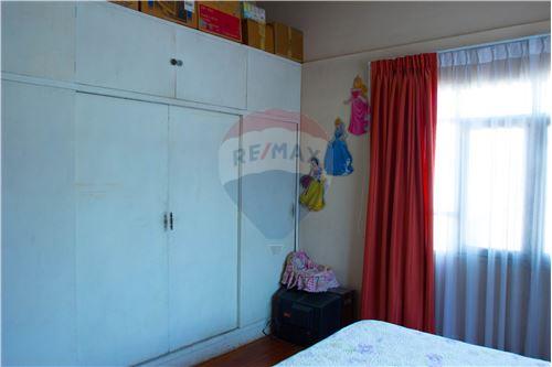 Casa en Muyurina en Cochabamba 5 dormitorios 2 baños 1 parqueos Foto 15