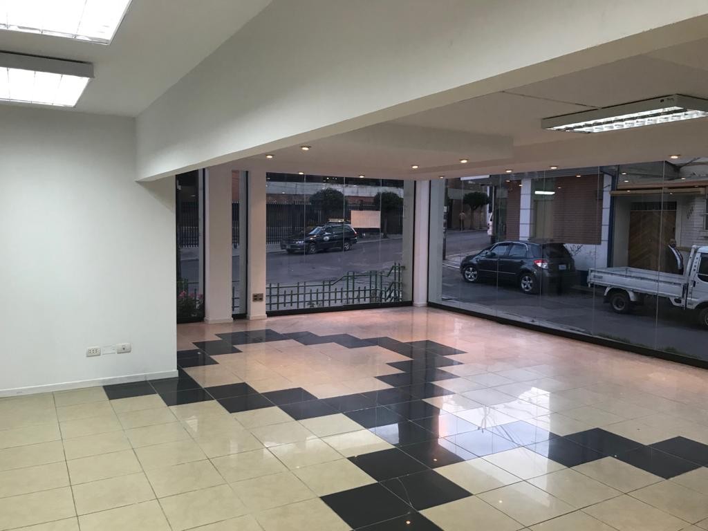 En Alquiler a $us 2,200 Foto 3