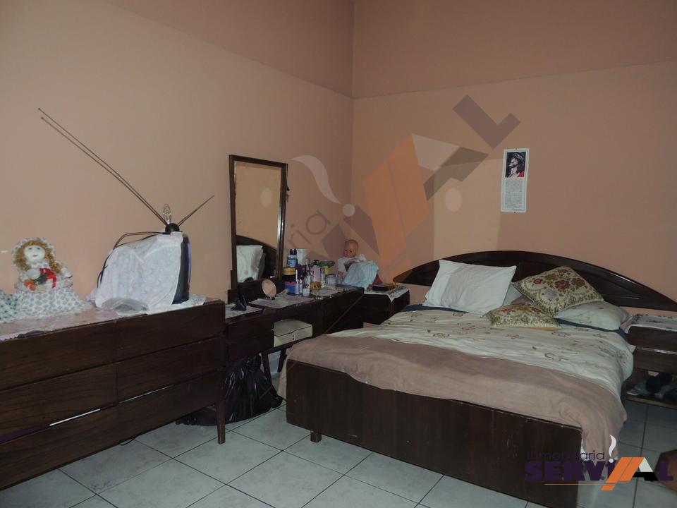 Casa en Mayorazgo en Cochabamba 4 dormitorios 3 baños 4 parqueos Foto 6