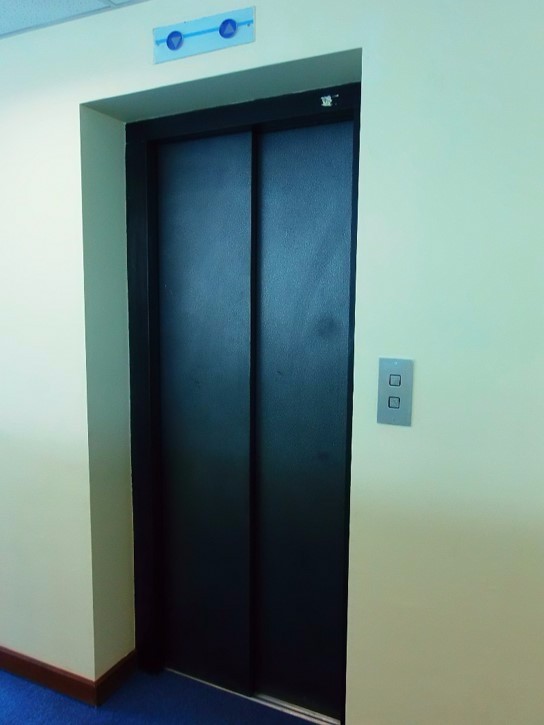 Oficina Edificio Torre Azul, Av. 20 de octubre y Campos No. 2665 Foto 12