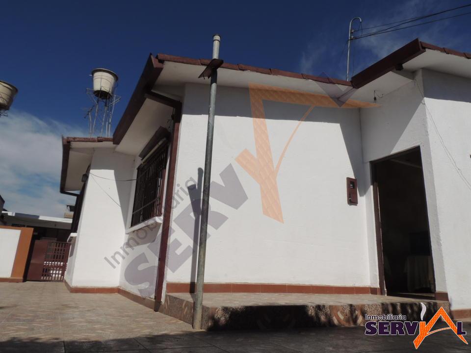 Casa en Sarco en Cochabamba 4 dormitorios 2 baños 3 parqueos Foto 6