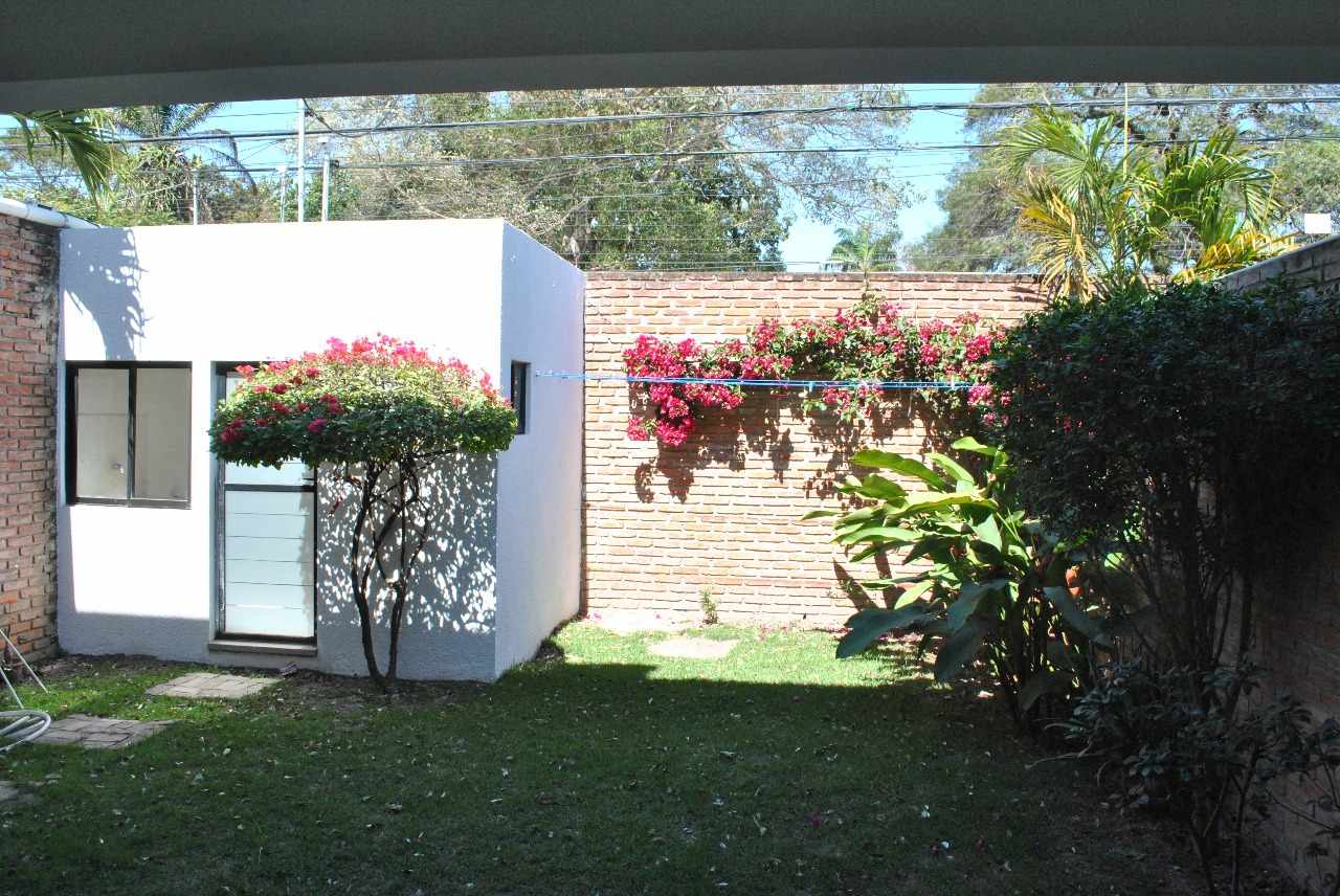 Casa en AlquilerALQUILO CASA - ROCA Y CORONADO - 4TO ANILLO 3 dormitorios 3 baños 1 parqueos Foto 15