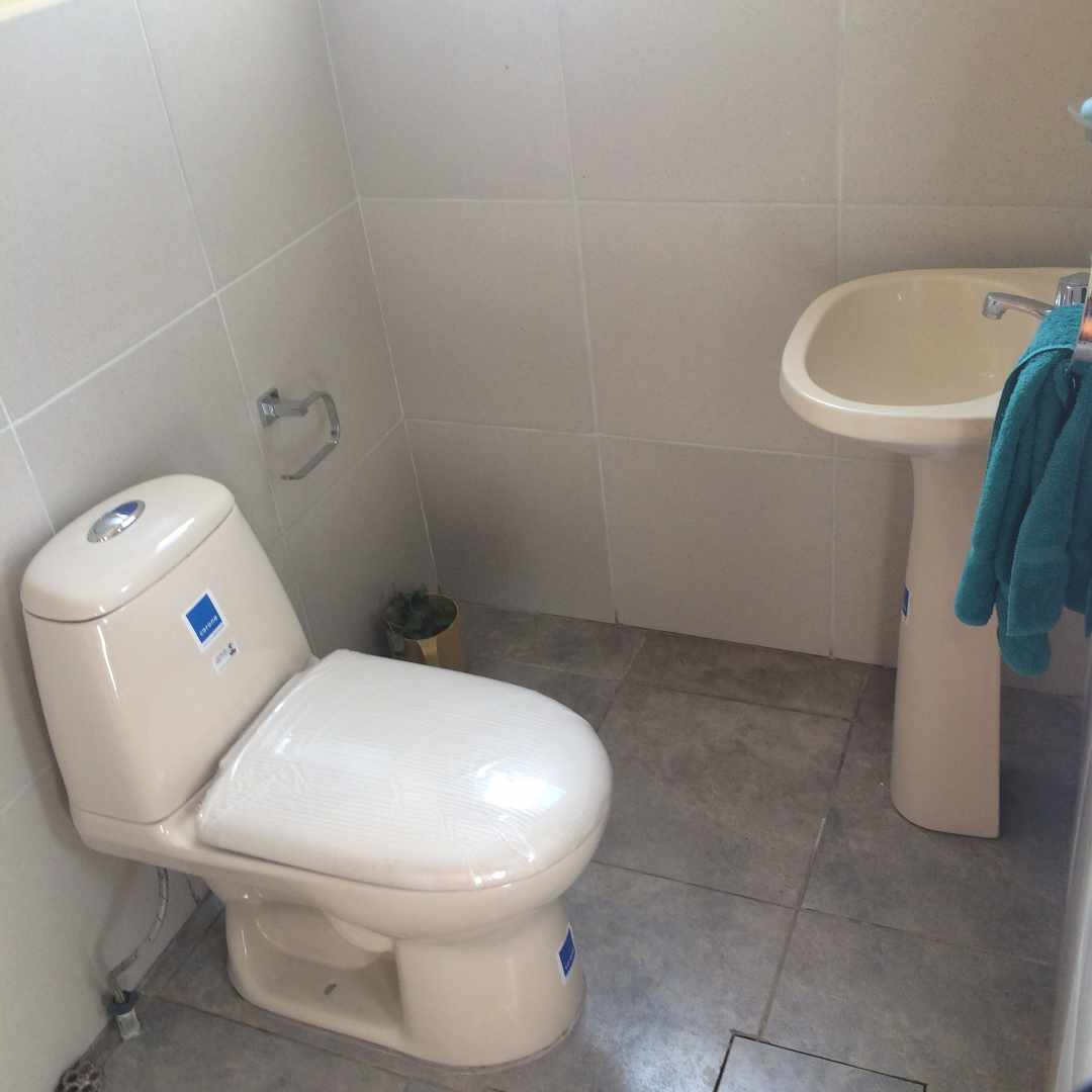 Oficina en Sopocachi en La Paz 1 dormitorios 1 baños  Foto 6