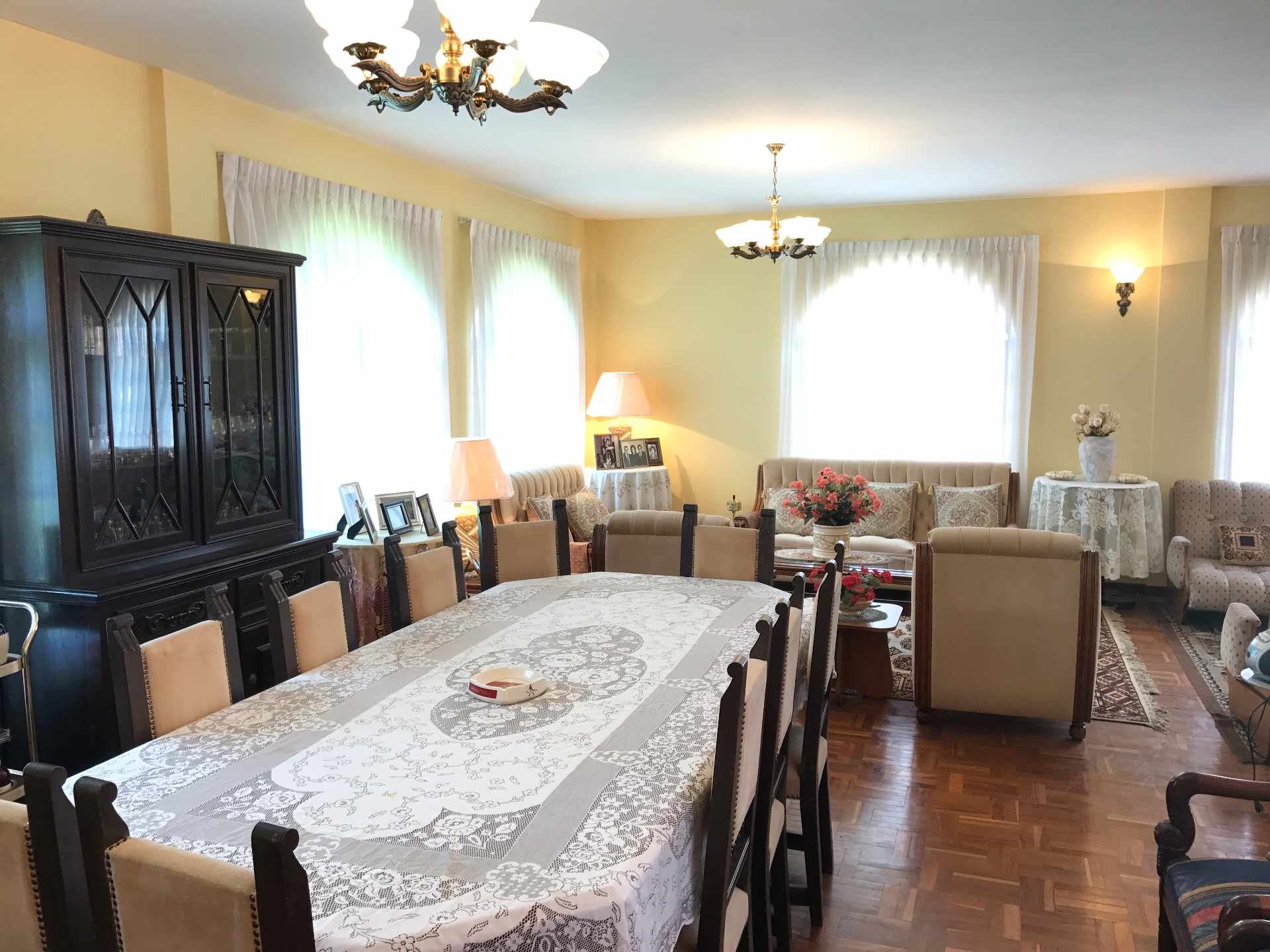 Casa en Achocalla en La Paz 3 dormitorios 5 baños 6 parqueos Foto 9