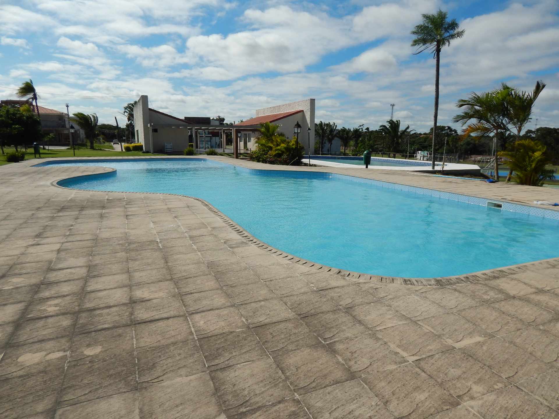 Casa en AlquilerCasa con piscina propia  en alquiler en el Urubo  Foto 8