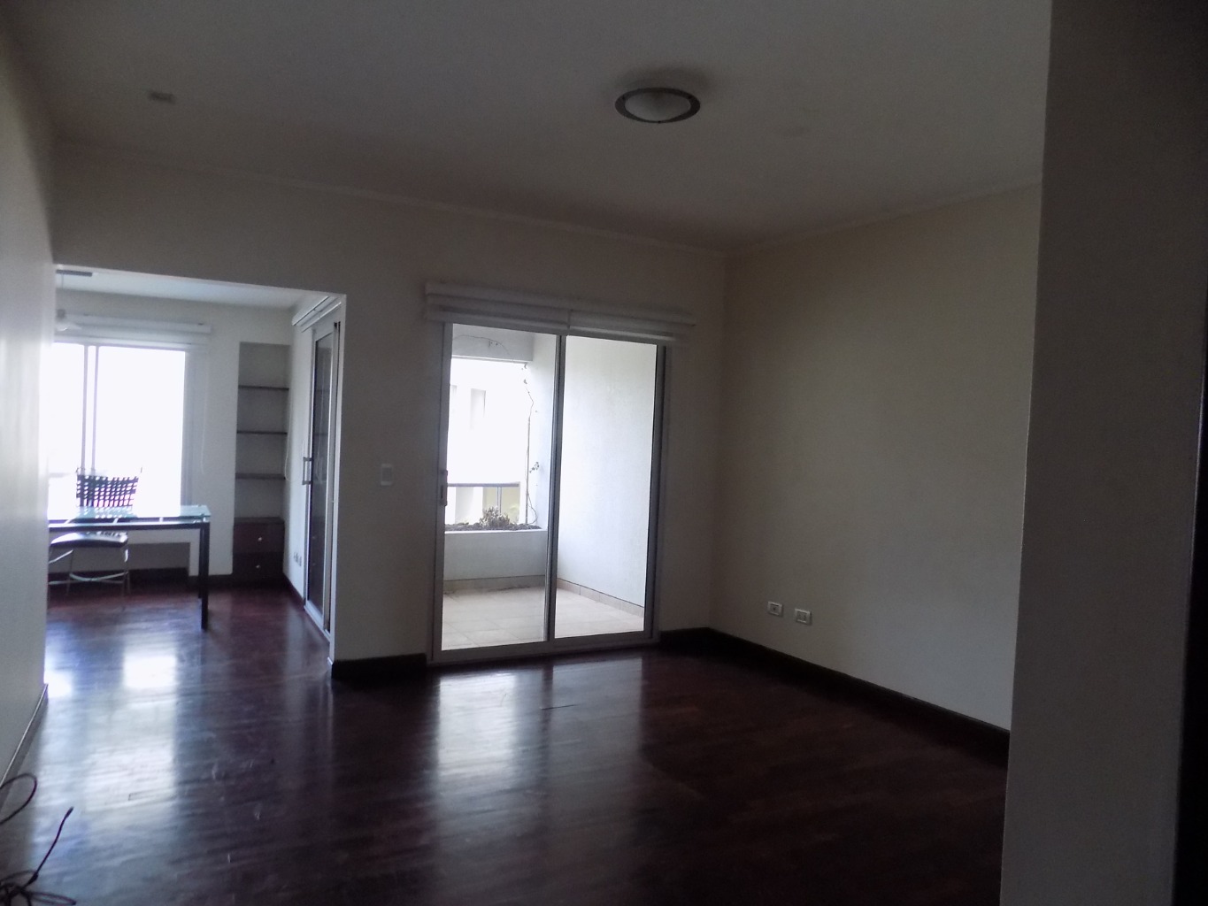 En Alquiler a $us 900 Foto 7