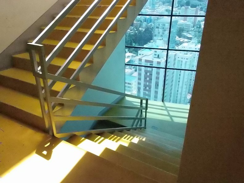 Oficina Edificio Torre Azul, Av. 20 de octubre y Campos No. 2665 Foto 14