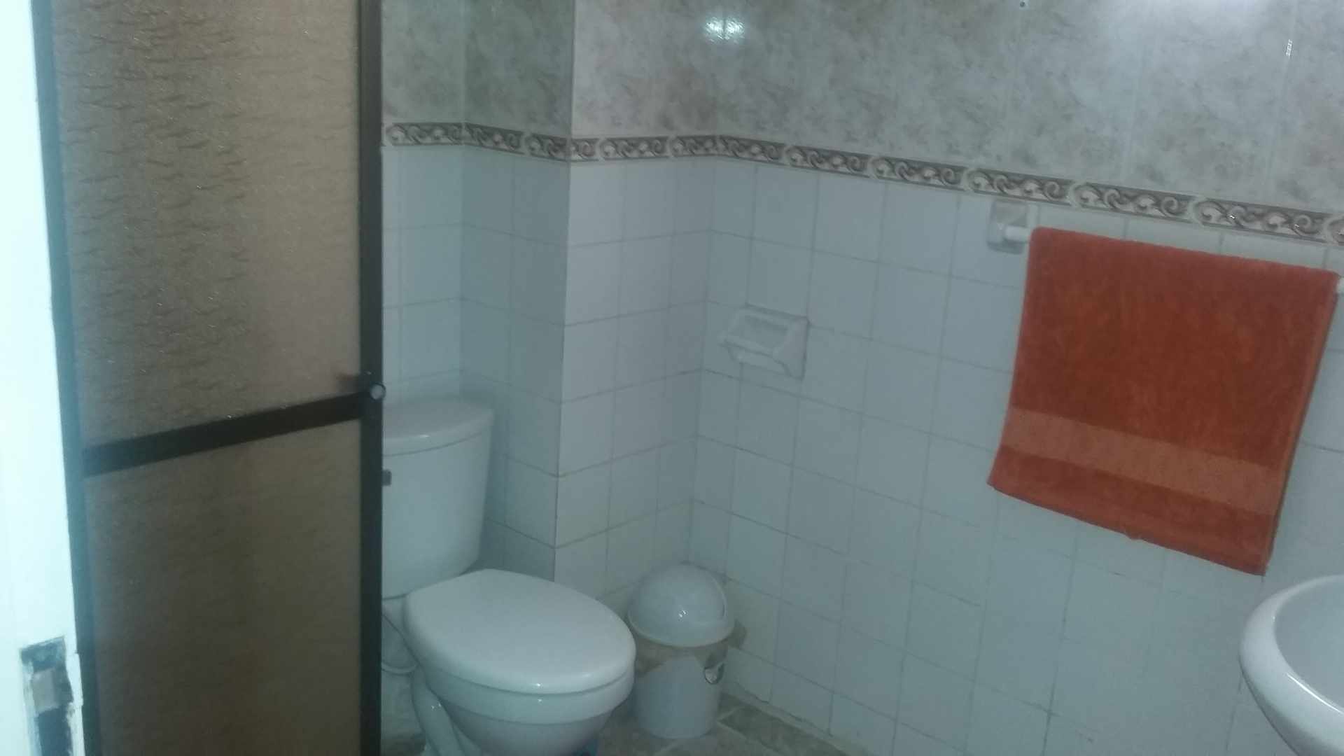 Departamento en Aranjuez en Cochabamba 3 dormitorios 1 baños 1 parqueos Foto 3