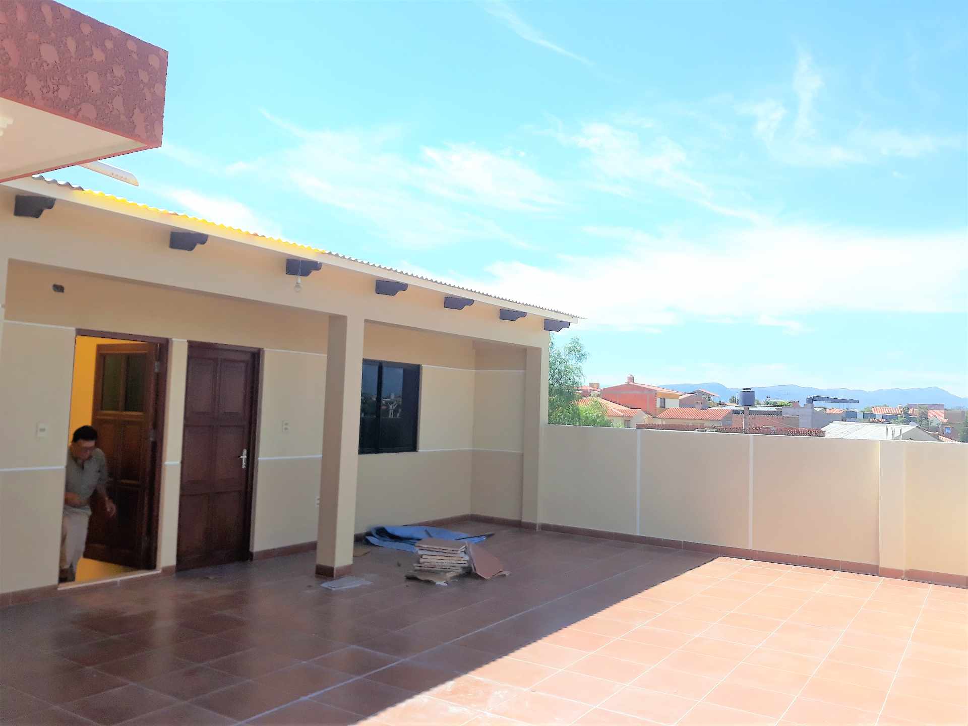 Casa en VentaUbicada en el Barrio Moto Méndez de la ciudad de Tarija. Bloque KP. 9 dormitorios 5 baños 2 parqueos Foto 13