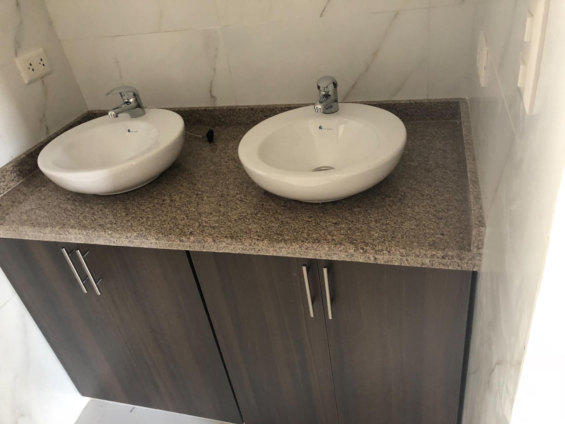 Departamento en Obrajes en La Paz 3 dormitorios 4 baños  Foto 6