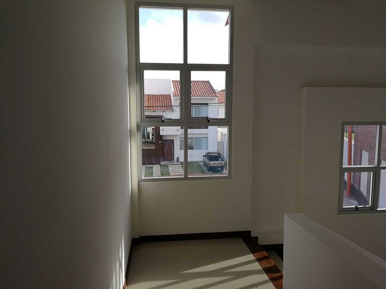 Casa en Entre 7mo y 8vo anillo Norte en Santa Cruz de la Sierra 3 dormitorios 3 baños 2 parqueos Foto 7