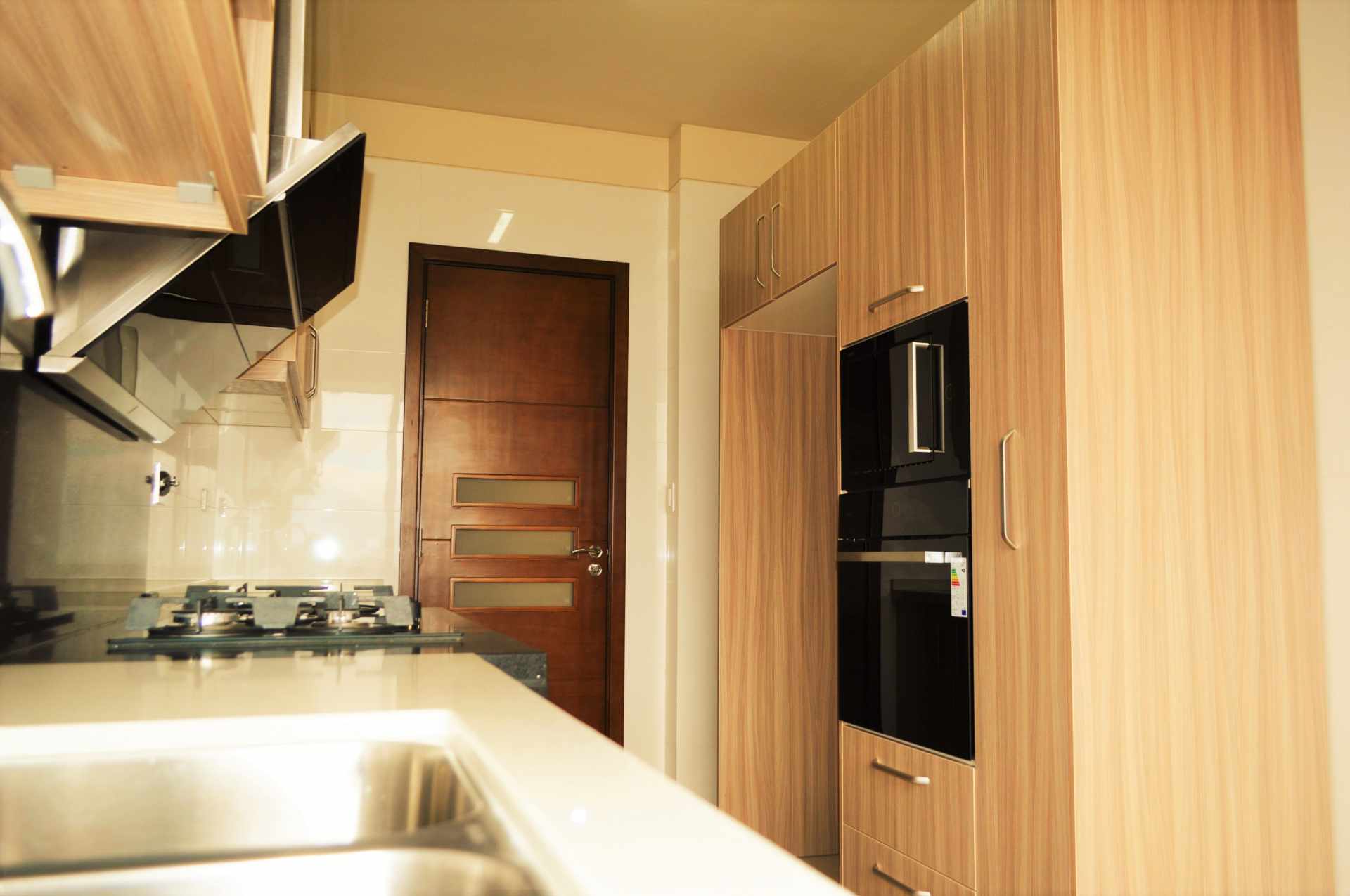 Departamento Parque Fidel Anze, entre Av. Pando y Av. Melchor Urquidi Foto 12