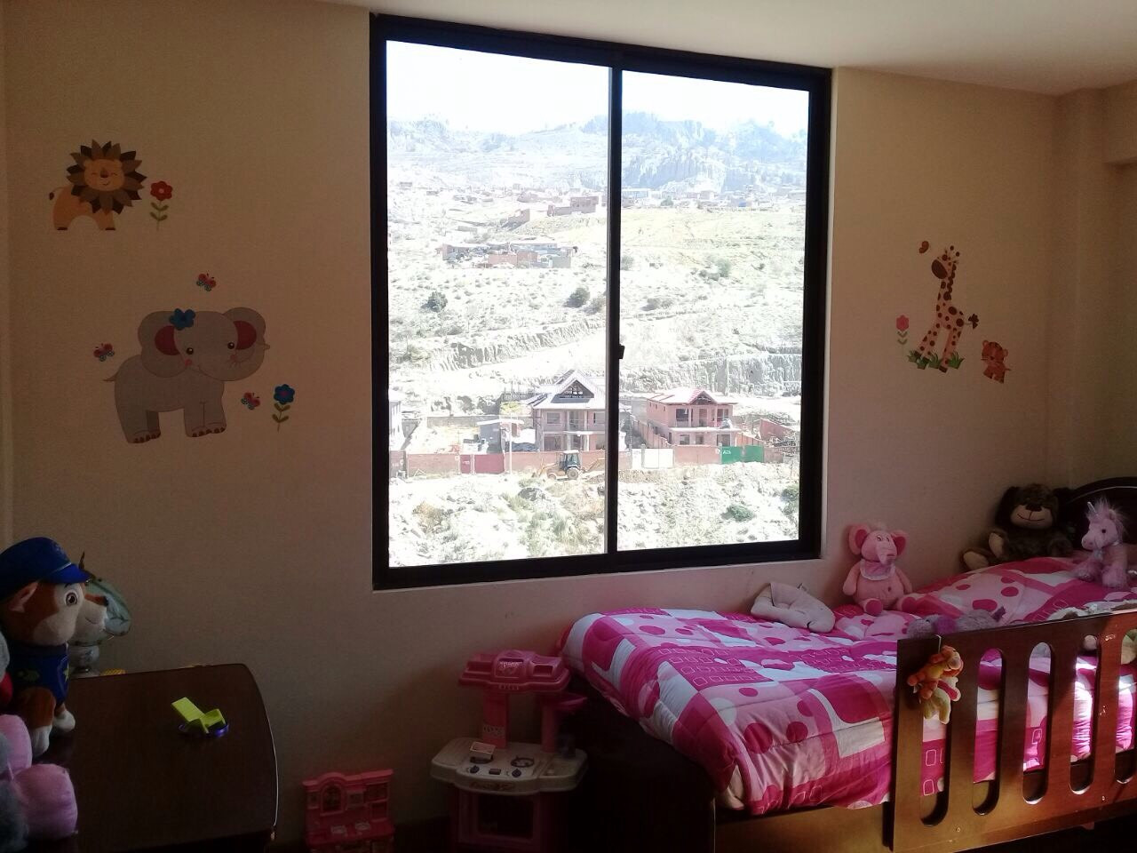 Departamento en Irpavi en La Paz 5 dormitorios 3 baños 1 parqueos Foto 18