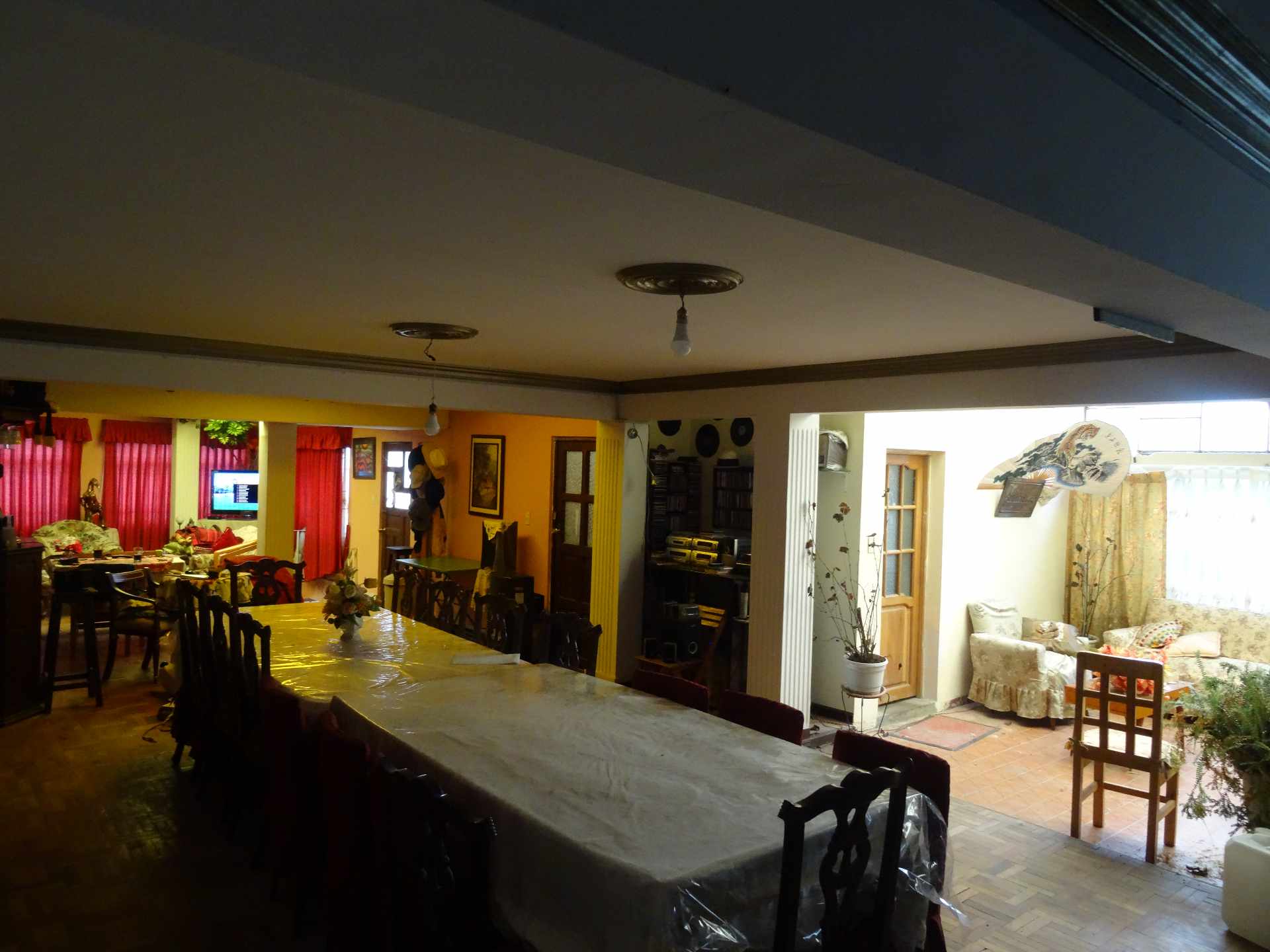 Casa en Pampahasi en La Paz 2 dormitorios 2 baños 2 parqueos Foto 4