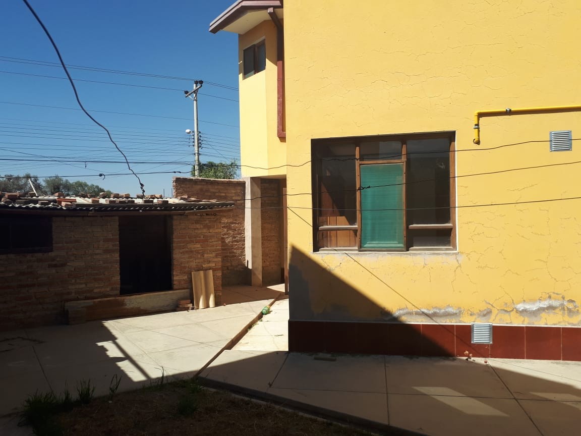 Casa en Colcapirhua en Cochabamba 3 dormitorios 2 baños 2 parqueos Foto 20