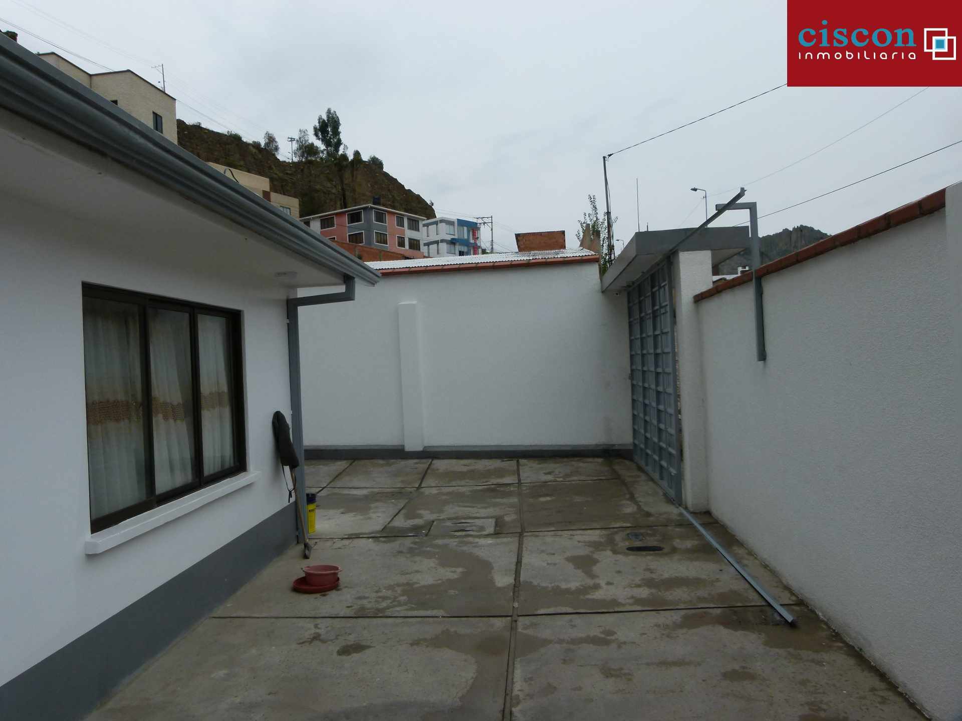 Casa en Irpavi en La Paz 16 dormitorios 10 baños 6 parqueos Foto 23