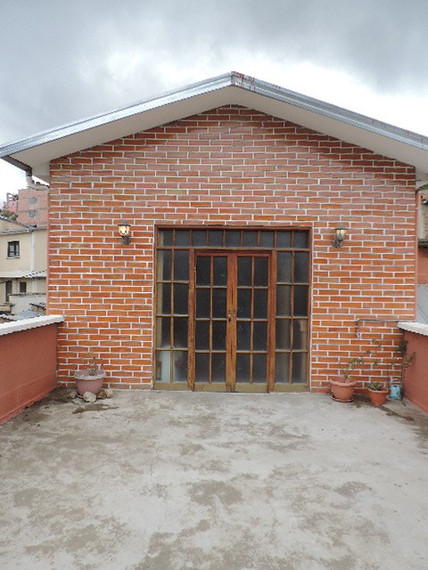 Casa en Achachicala en La Paz 7 dormitorios 3 baños 1 parqueos Foto 16