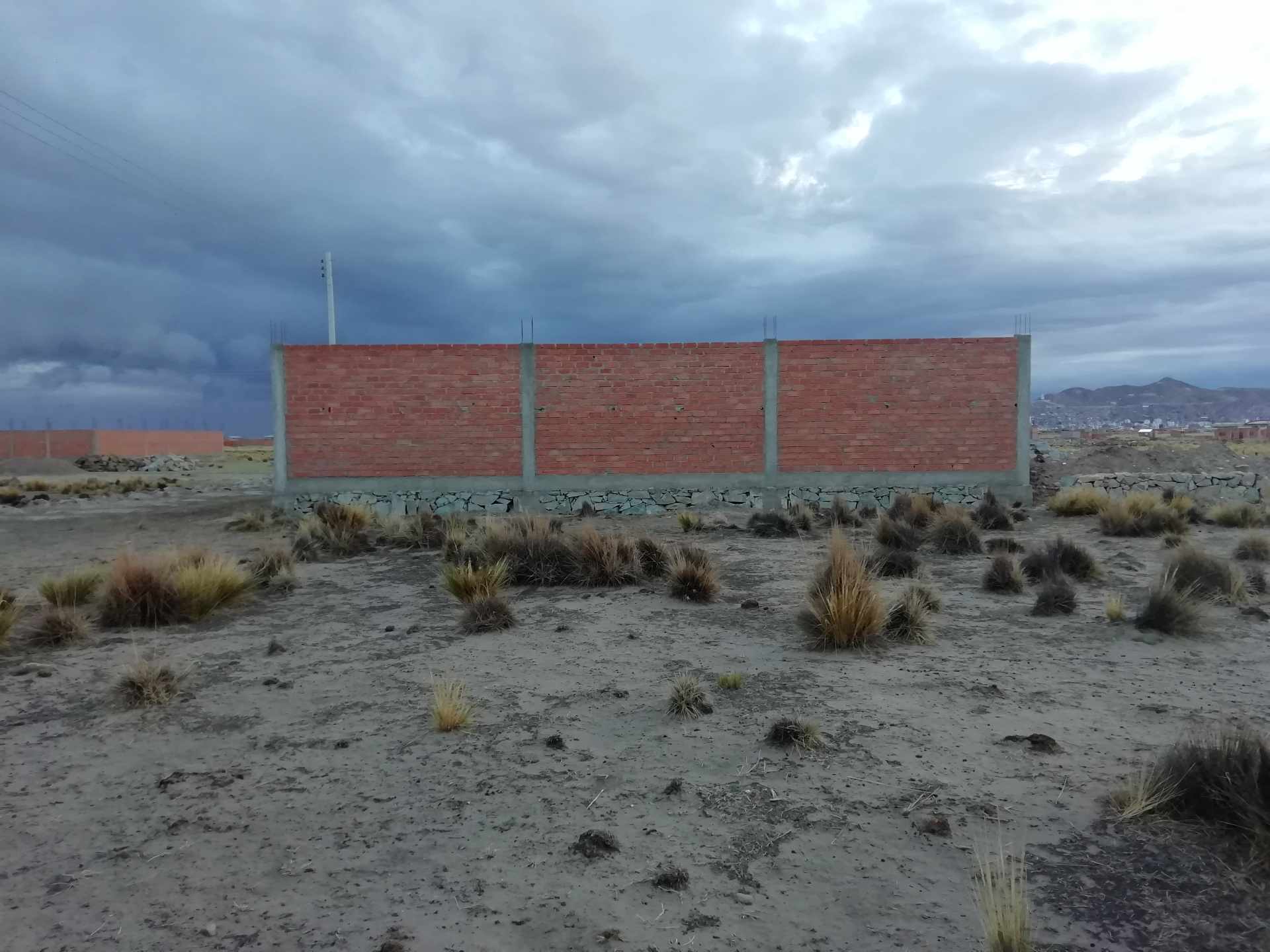 Terreno en VentaURB. CIO II Oruro - Bolivia  Foto 1