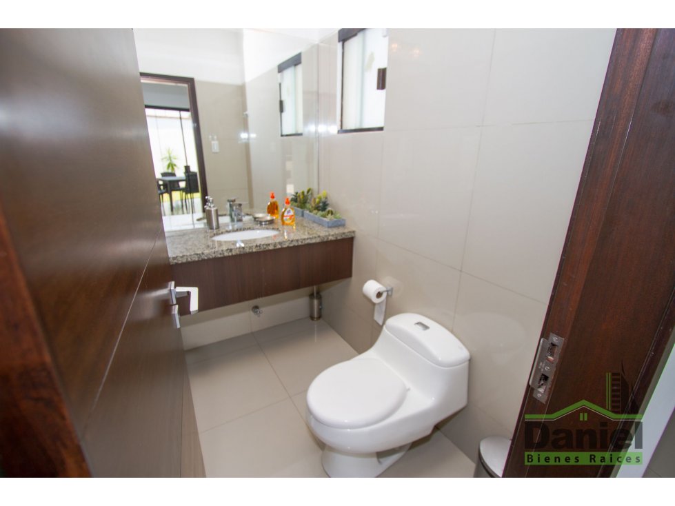 En Venta a $us 165,000 Foto 17