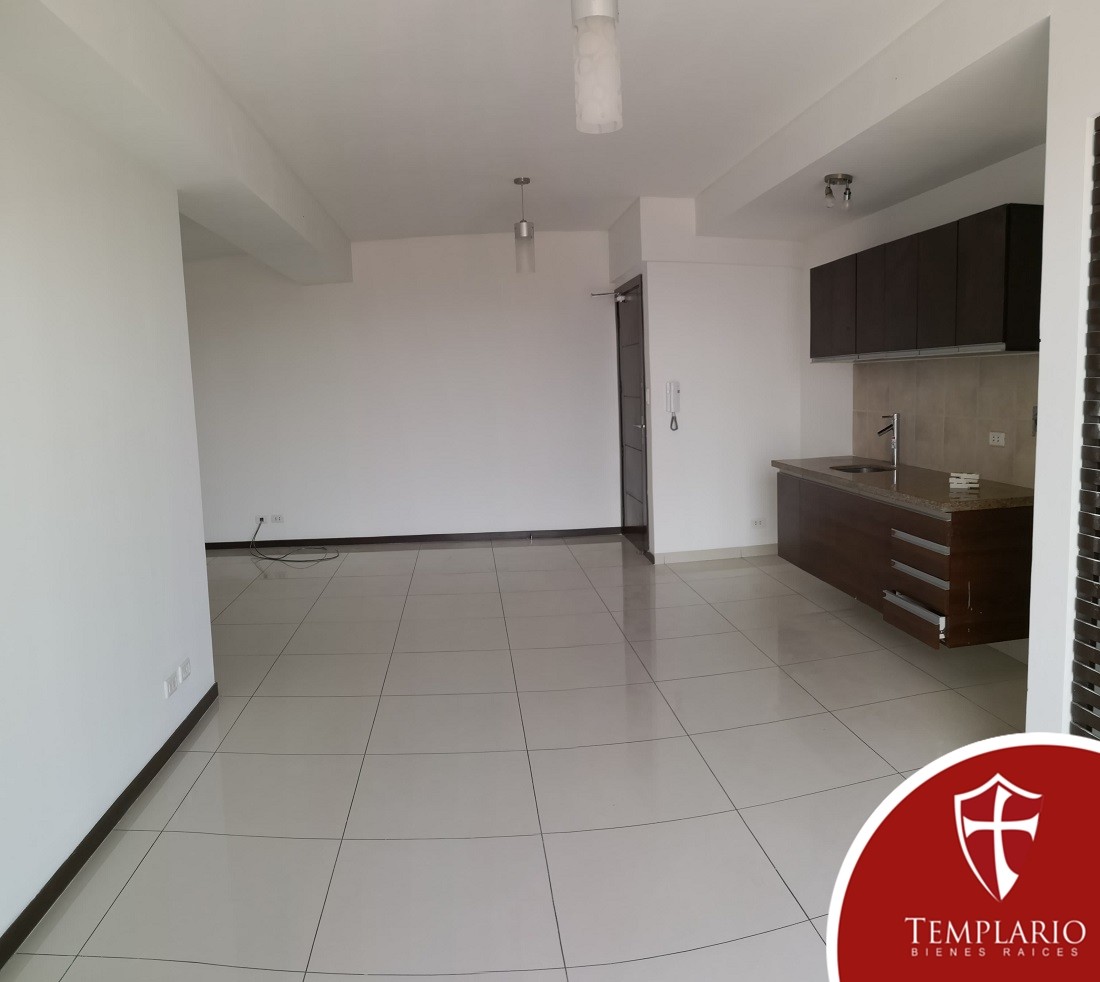 Departamento en AlquilerAv. Paragua 2do y 3er Anillo - Condominio Curupau Paragua Foto 6