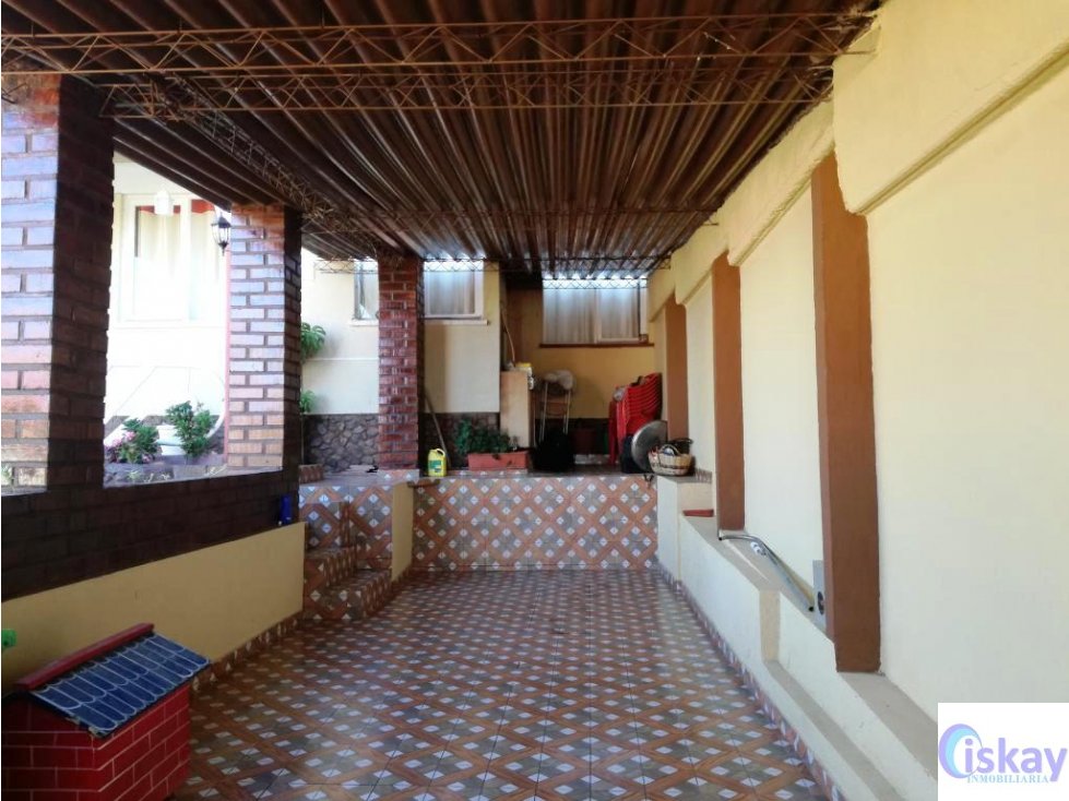 Casa en Pacata en Cochabamba 4 dormitorios 3 baños 2 parqueos Foto 15