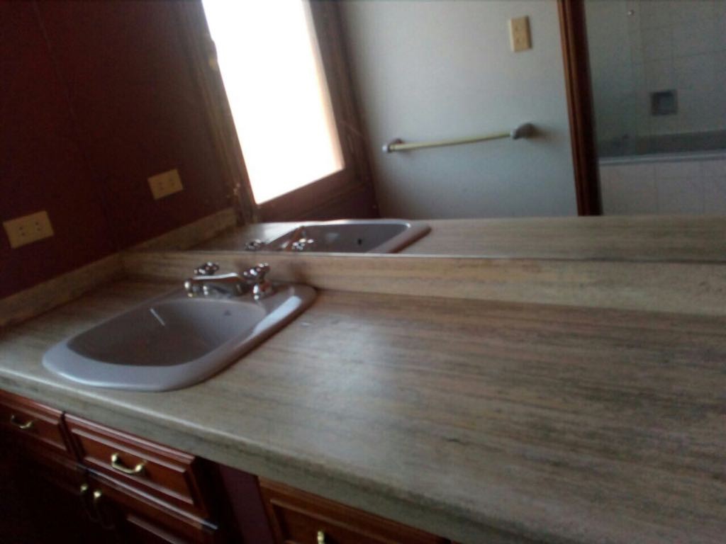 Casa en AnticréticoCota Cota cerca a la Gasolinera de Chasquipampa y el Colegio Horizontes 3 dormitorios 3 baños 1 parqueos Foto 8