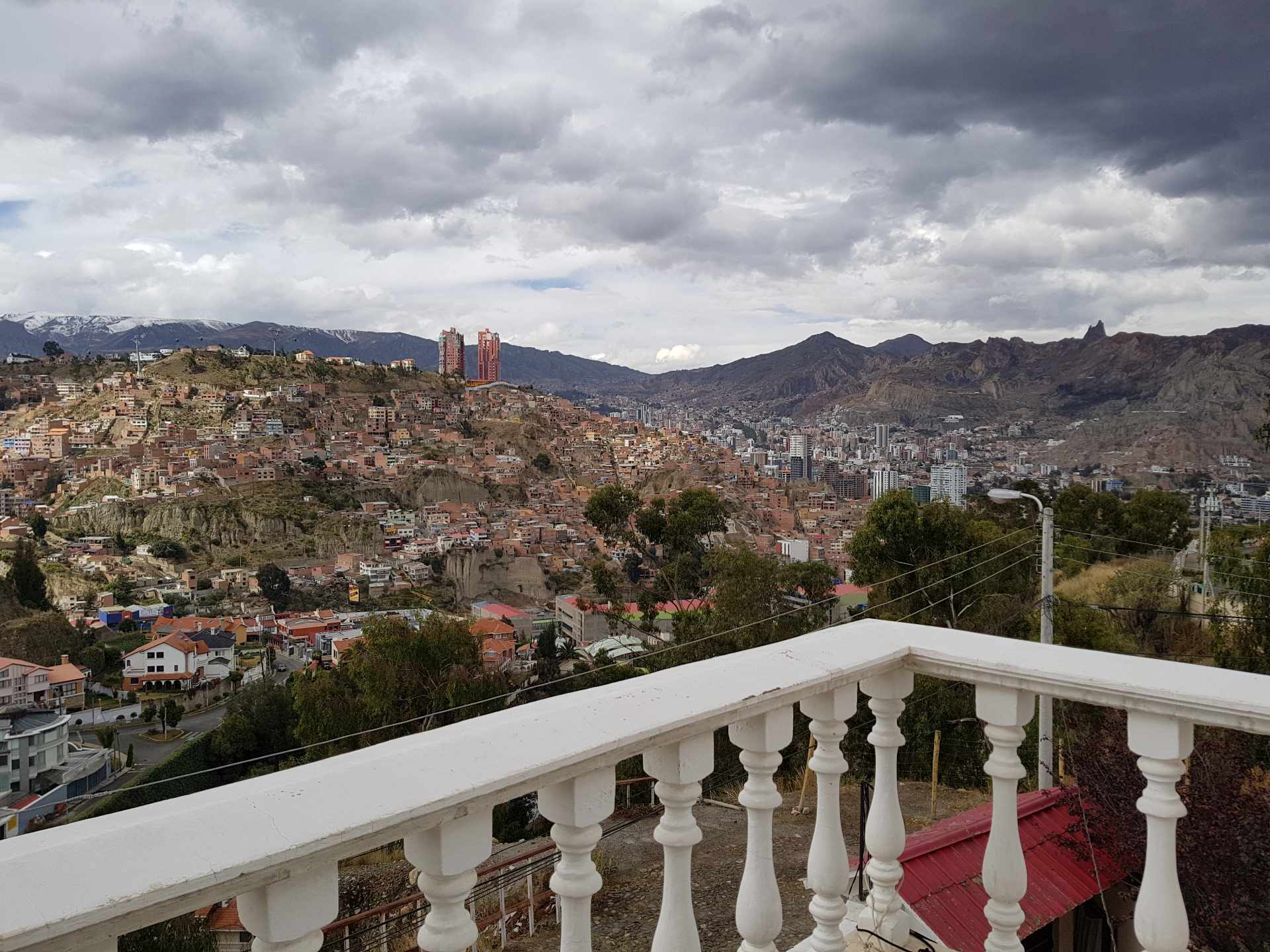 Casa en Seguencoma en La Paz 5 dormitorios 4 baños 3 parqueos Foto 22