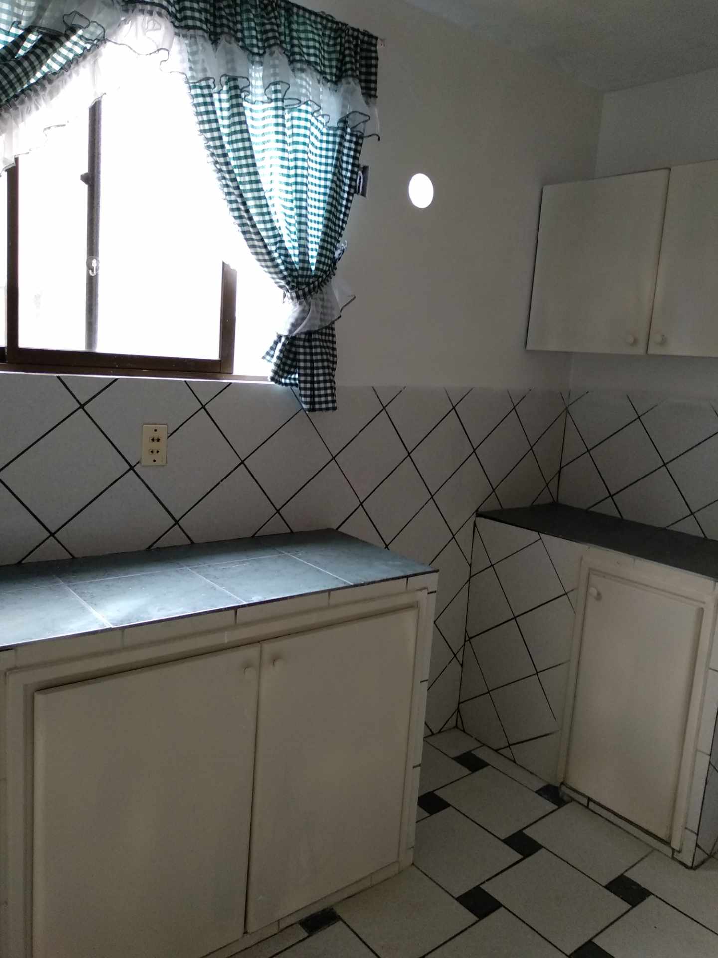 En Alquiler a $us 360 Foto 1