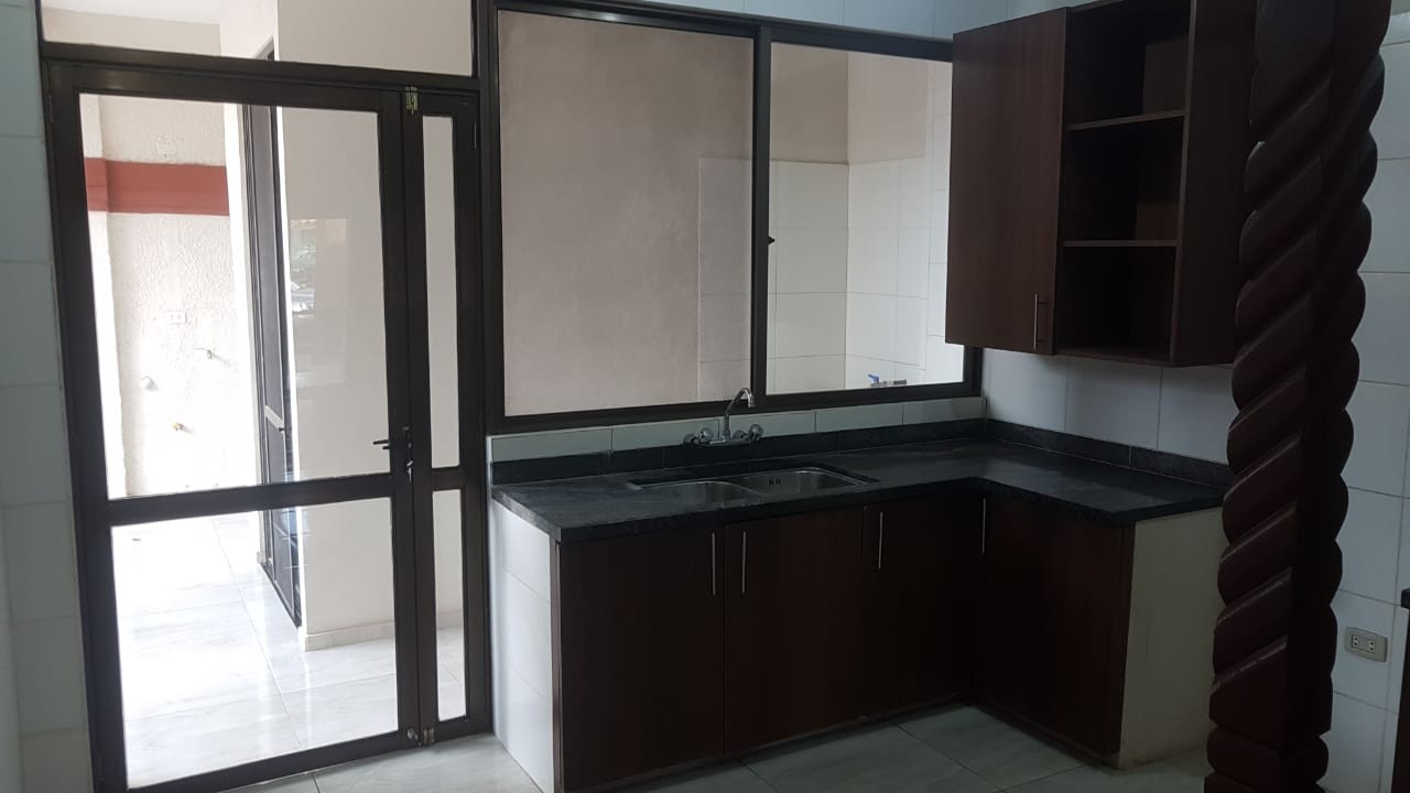 Casa Condominio el bosque 4to anillo y Radial 26 Foto 6