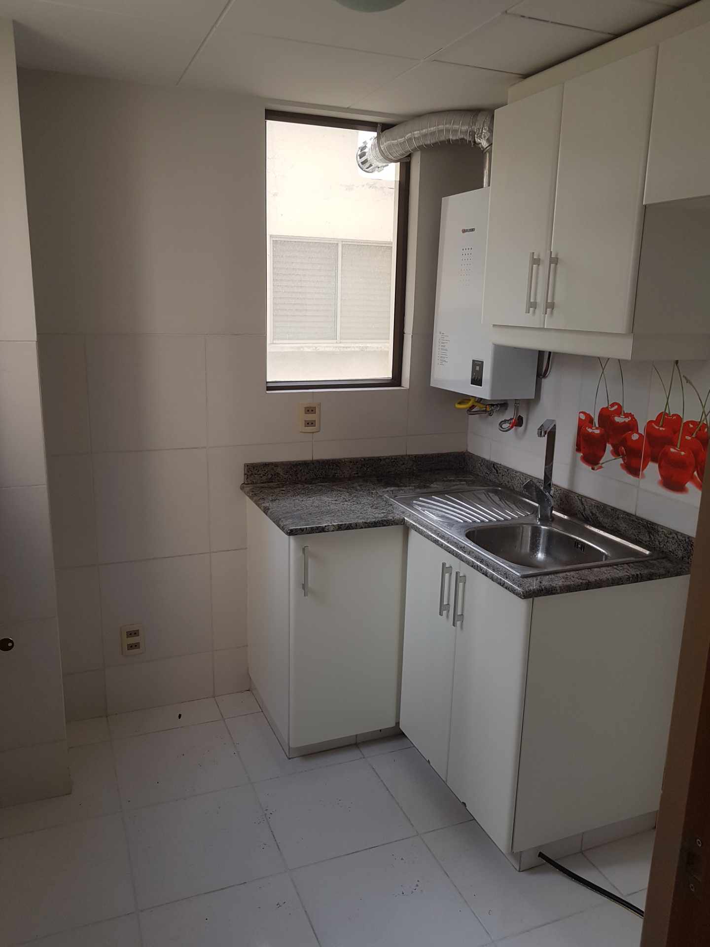 En Alquiler a Bs 2,800 Foto 2