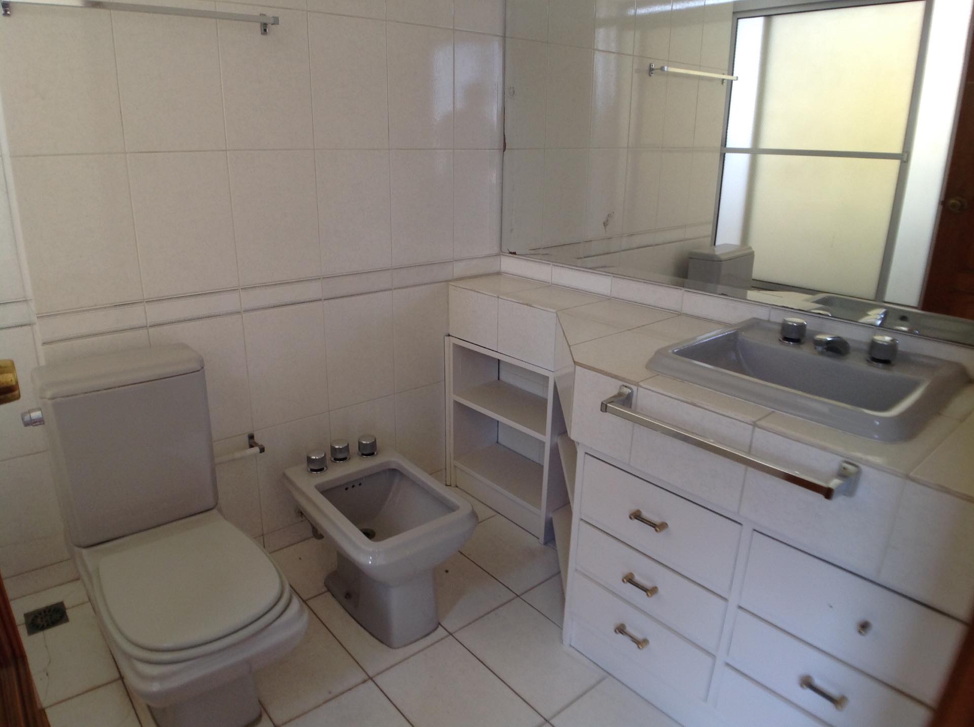 Departamento en Muyurina en Cochabamba 3 dormitorios 4 baños 1 parqueos Foto 16