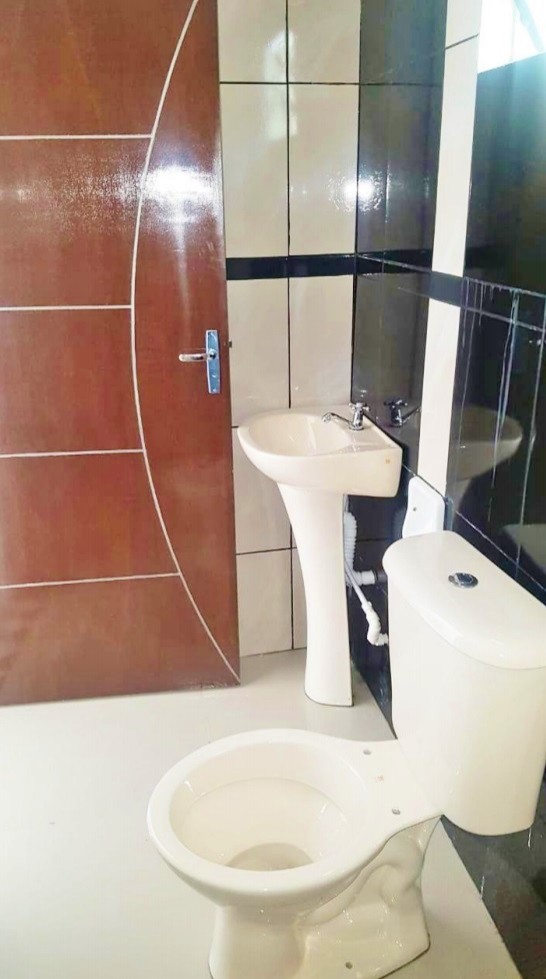 Casa en Alquiler zona sur 3er y 4to anillo nueva a estrenar, independiente 3 dormitorios 2 baños 1 parqueos Foto 10