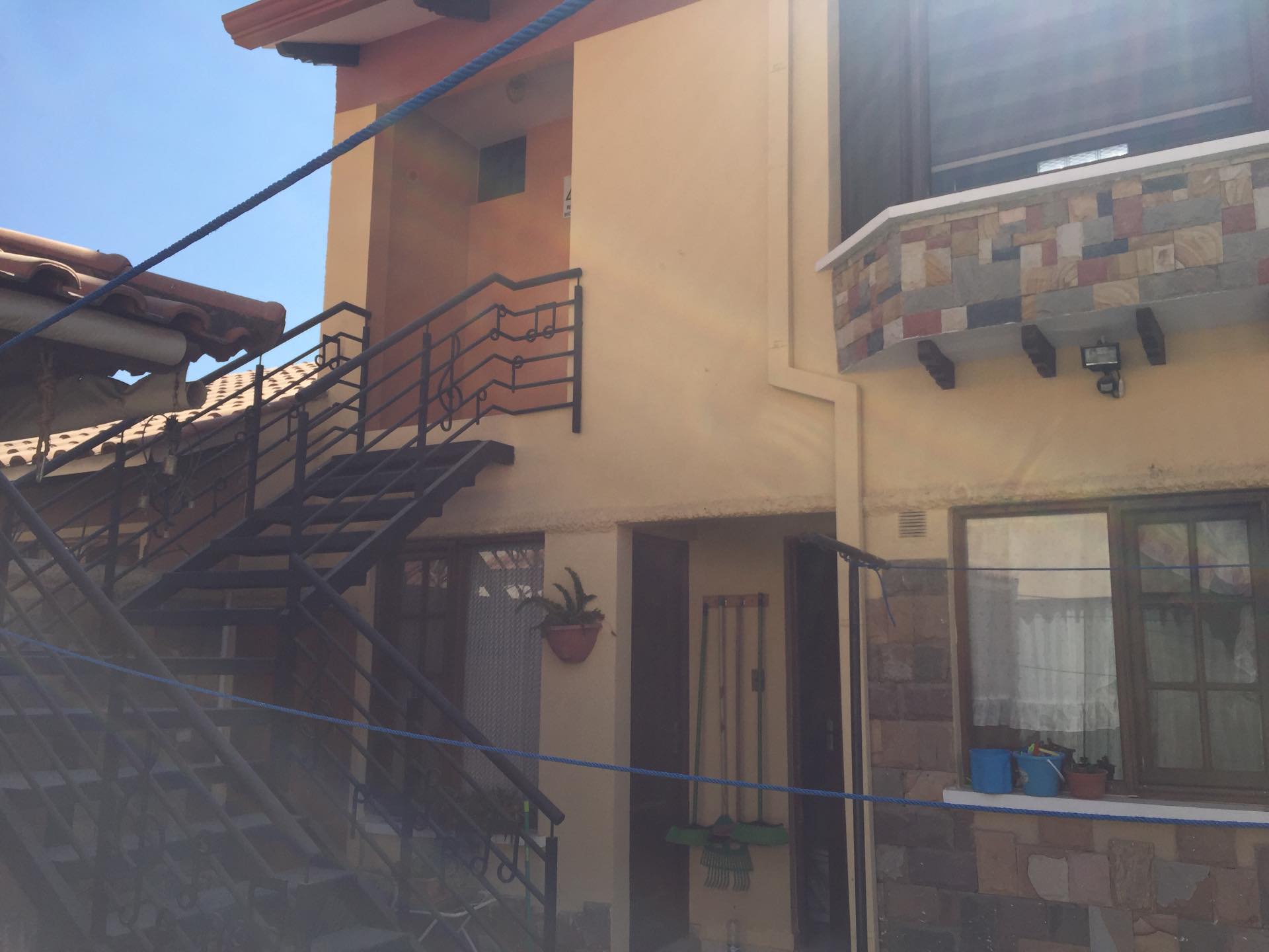Casa en Sarco en Cochabamba 4 dormitorios 5 baños 2 parqueos Foto 13