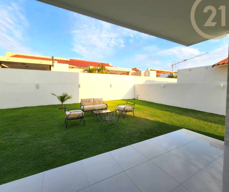 Casa en VentaSanta Cruz de la Colina Uubo 3 dormitorios 4 baños 3 parqueos Foto 2