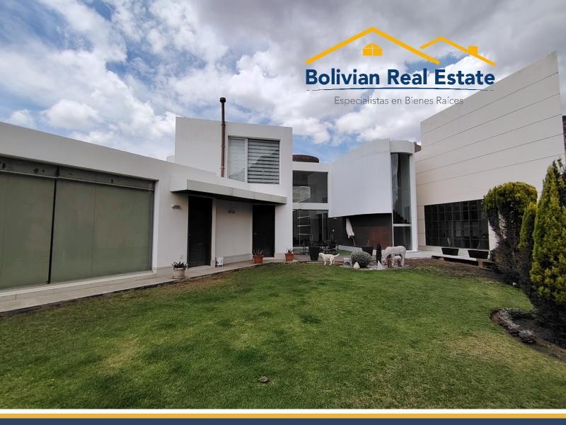 Casa en VentaCASA DE LUJO EN VENTA – LA FLORIDA -  SERRANÍAS DE ARANJUEZ 4 dormitorios 5 baños 4 parqueos Foto 1