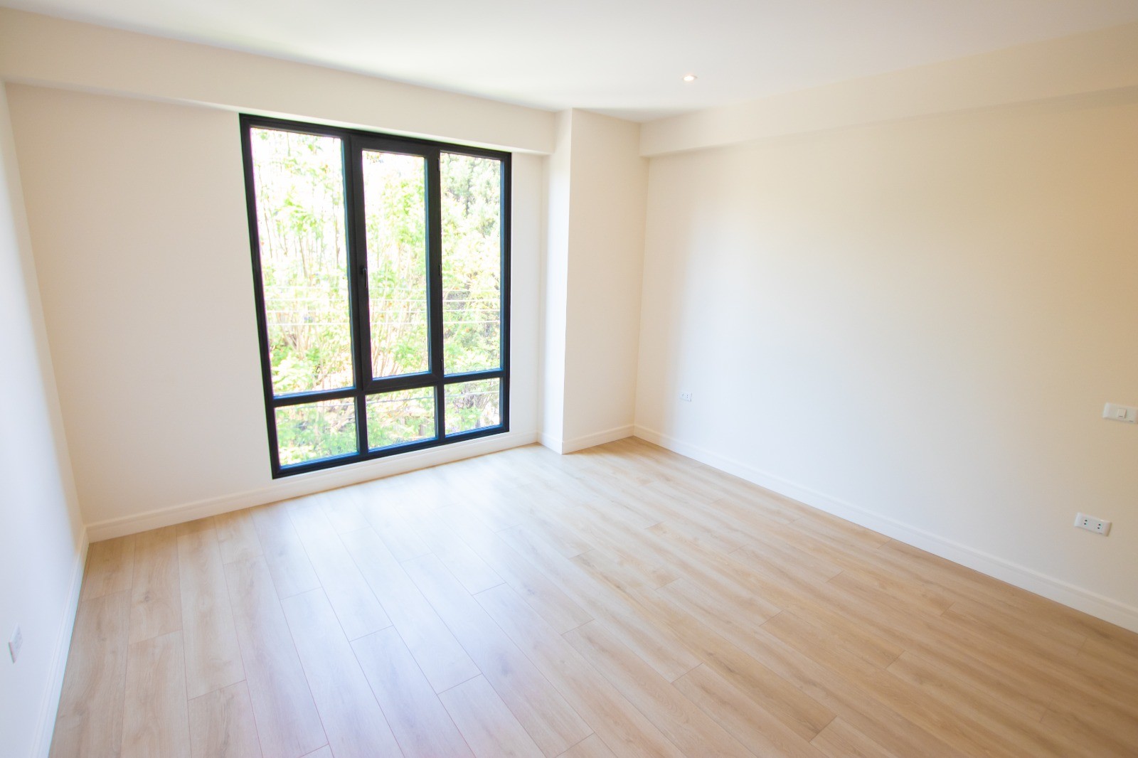 Casa en VentaC.Higuera entre Flor de Lima y Azhar, Z. Tupuraya Foto 10