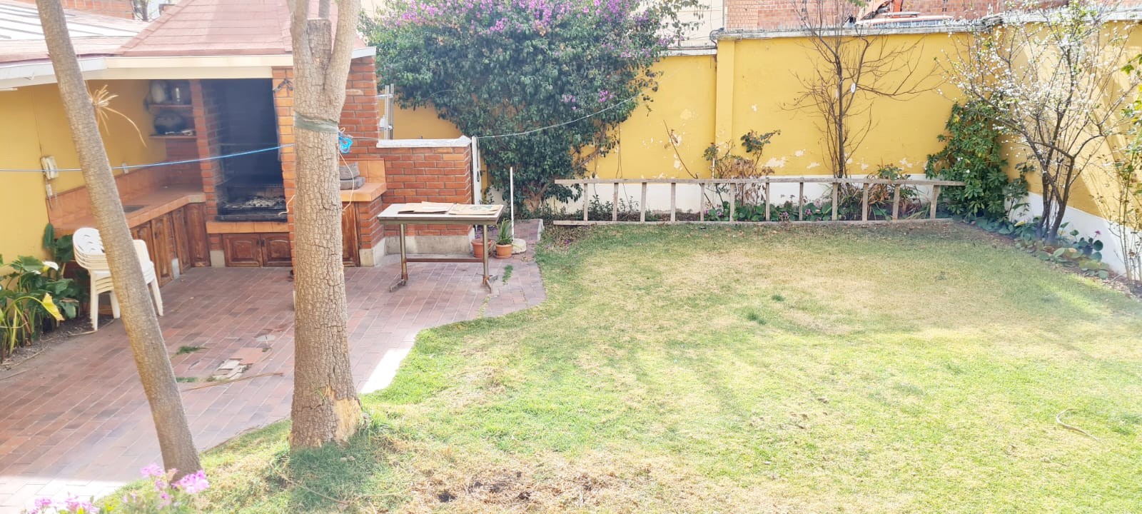 Casa en Achumani en La Paz 3 dormitorios 5 baños 2 parqueos Foto 6