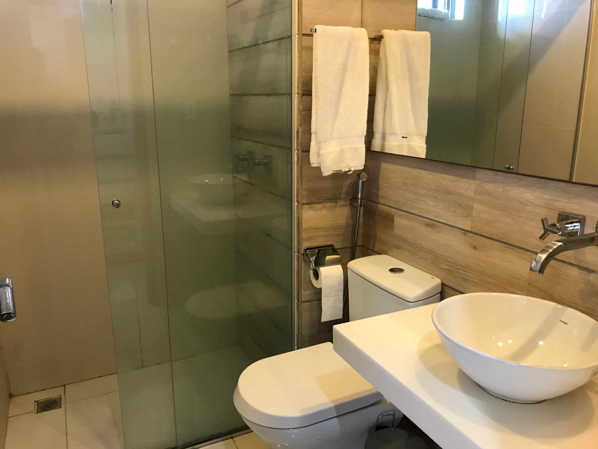 Departamento en AlquilerCondominio Fragata, Equipetrol, 2do. y 3er. Anillo, sobre Av. San Martín, próximo a Colegio Alemán.  Foto 7