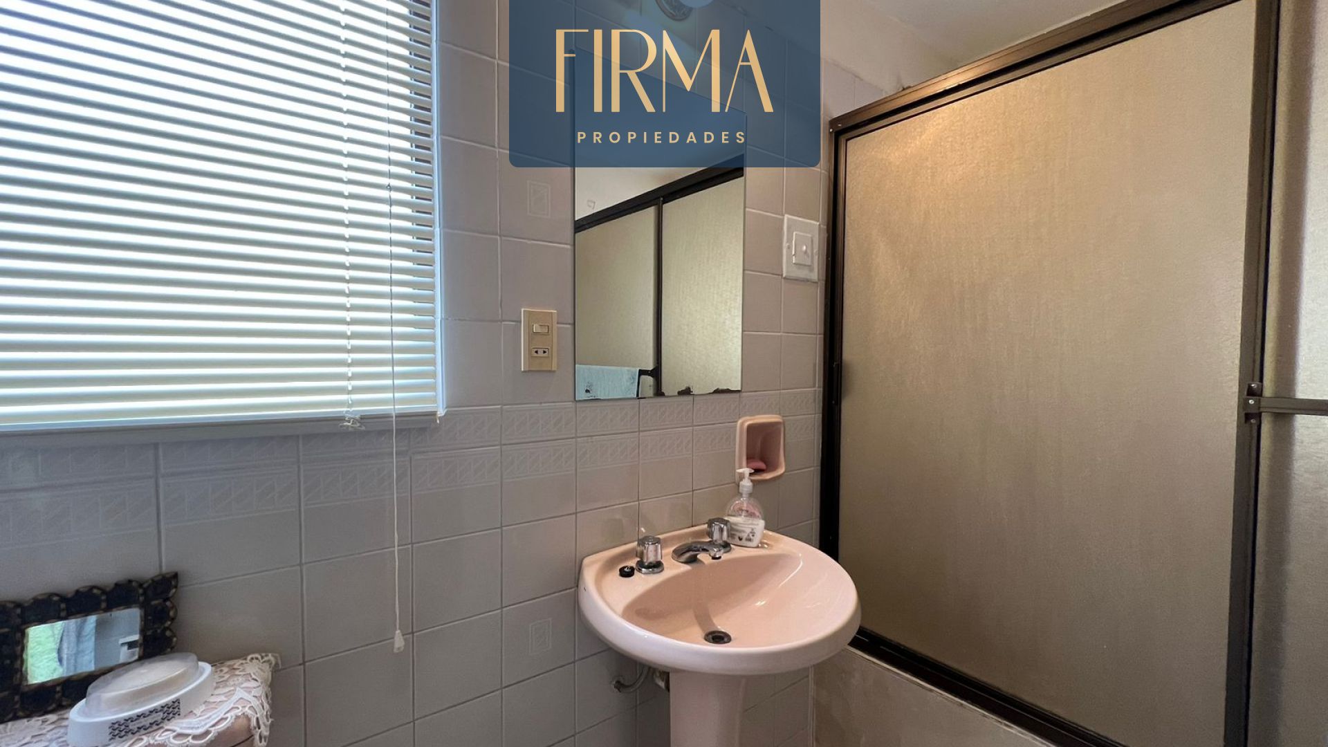 Casa en VentaCOMPRA ESTA CASA EN ALTO IRPAVI 4 dormitorios 6 baños 2 parqueos Foto 7