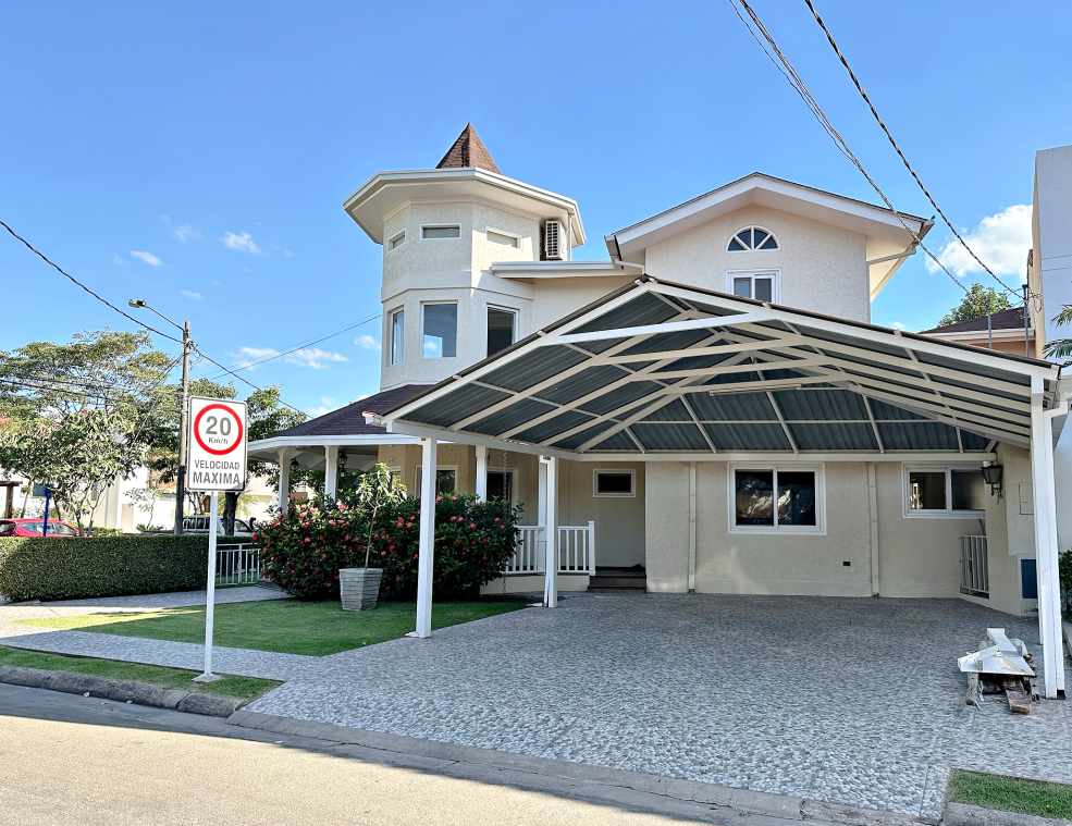 Casa 6to Anillo, Zona Norte, Urbanización Ciudad Jardín, calle Los Tulipanes Foto 3