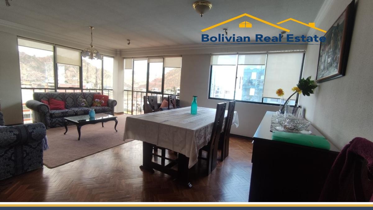 Departamento en AlquilerBONITO DEPARTAMENTO AMOBLADO EN ALQUILER – CALACOTO, AV. BALLIVIÁN 2 dormitorios 2 baños  Foto 2