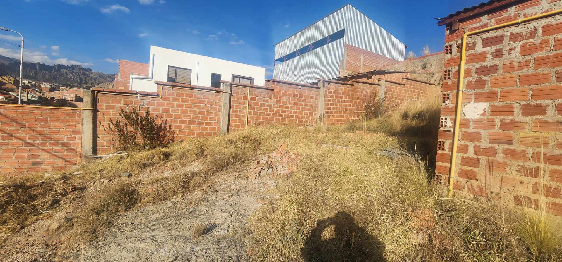 Terreno en VentaEl Pedregal Urbanización Cordes Calle 2, Alto Calacoto Foto 3