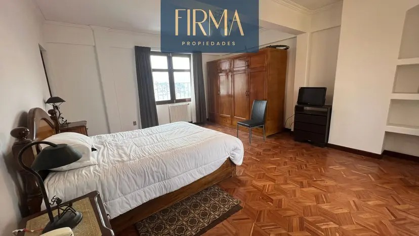 Edificio en VentaCalle Illampu , Zona Gran Poder  10 dormitorios 10 baños 4 parqueos Foto 5