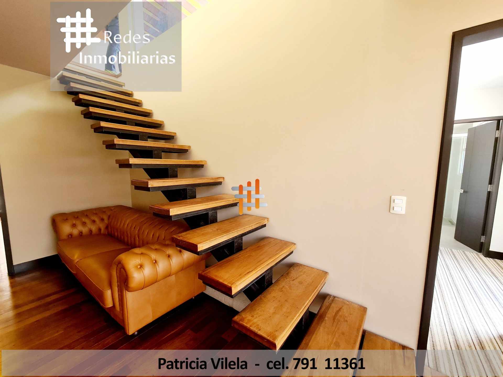 Departamento en VentaHERMOSO PENT HOUSE DUPLEX EN VENTA SOBRE LA AV. COSTANERA CON 92 m2 TERRAZA 3 dormitorios 5 baños 3 parqueos Foto 11