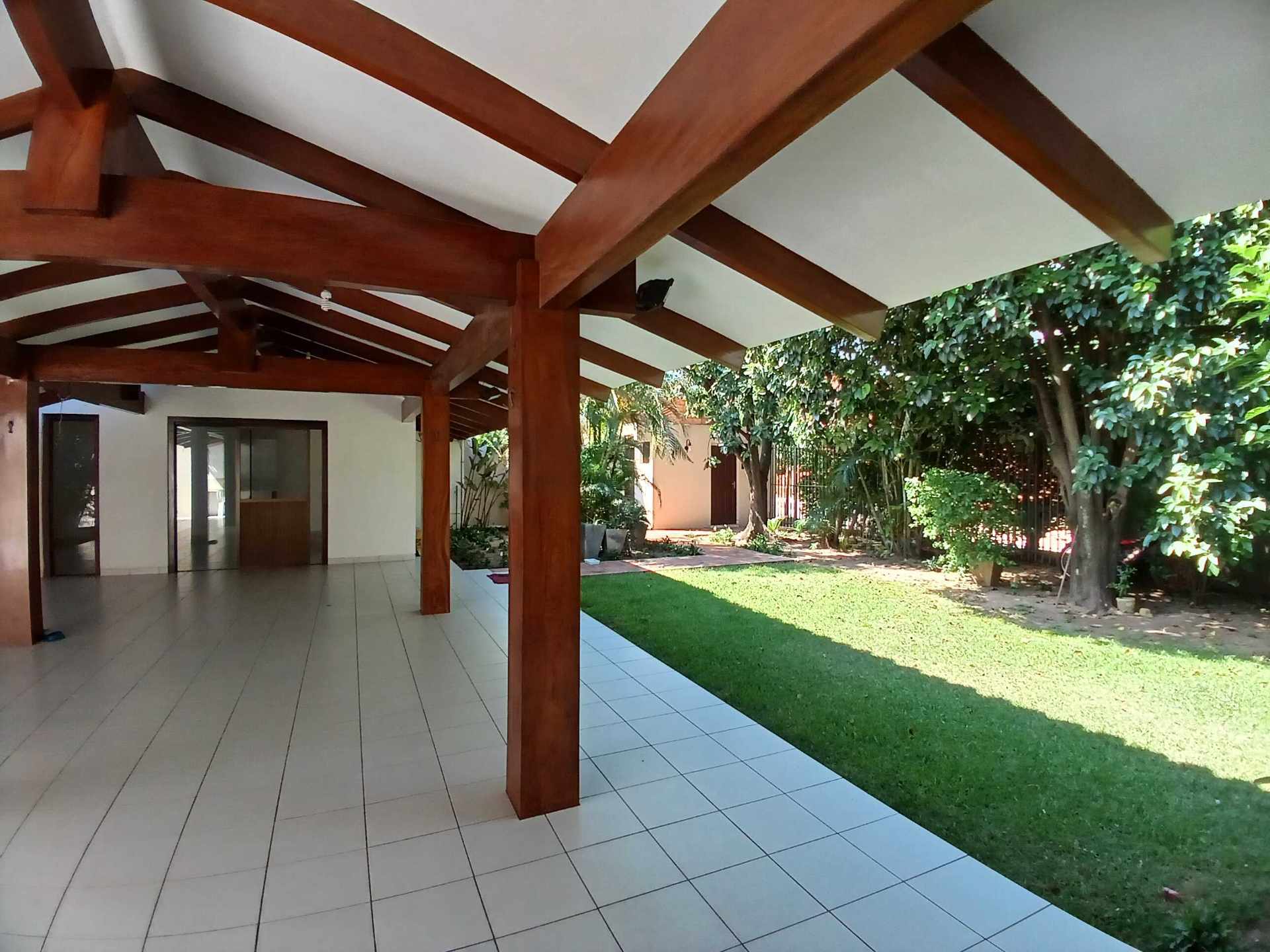Casa ALTO LAS PALMAS ZONA OESTE 6º ANILLO AV. PIRAI Foto 3