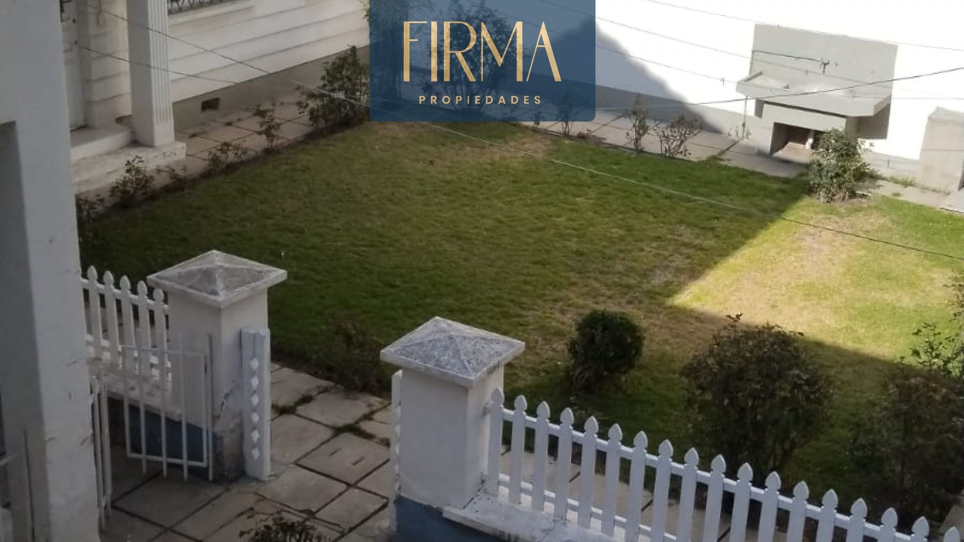 Casa en VentaSOPOCACHI 6 dormitorios 9 baños 6 parqueos Foto 2