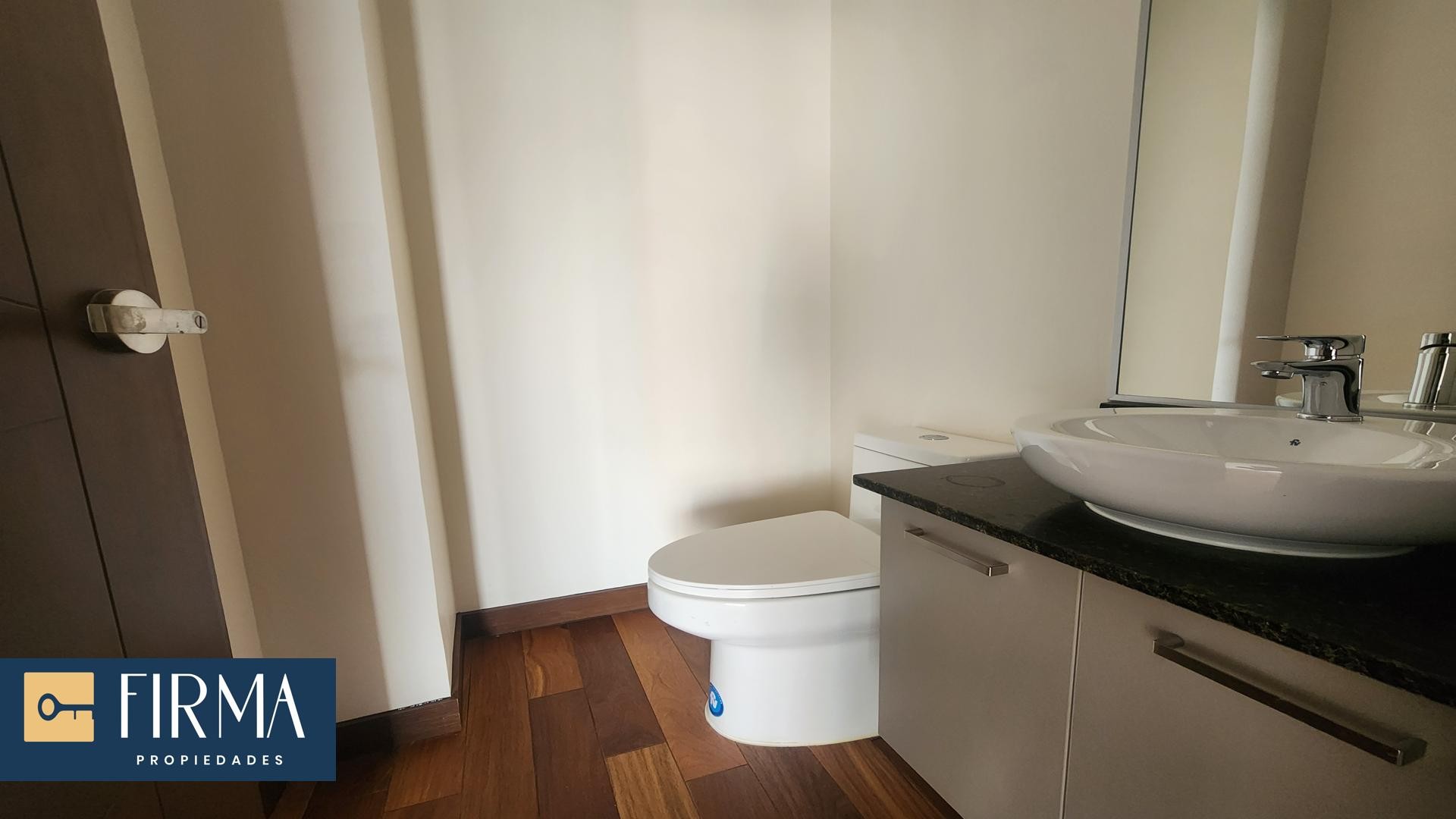 Departamento en VentaDEPARTAMENTO DE LUJO A ESTRENAR CON BALCON EN VENTA, OBRAJES 3 dormitorios 4 baños 1 parqueos Foto 18