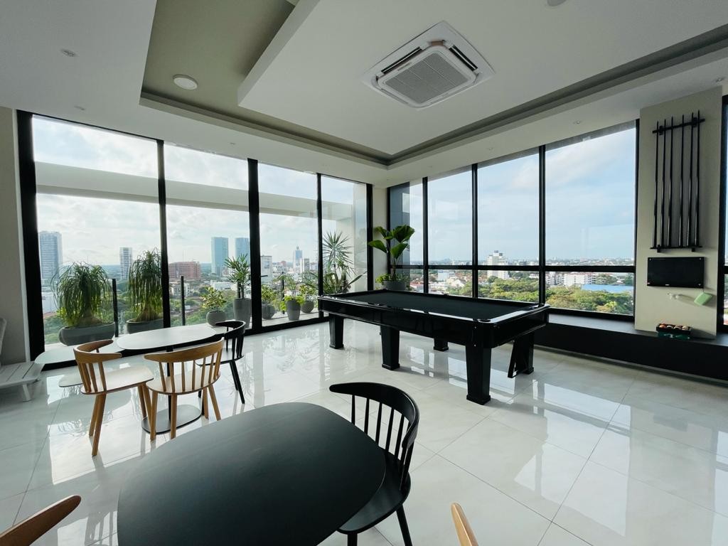 En Alquiler a $us 650 Foto 11